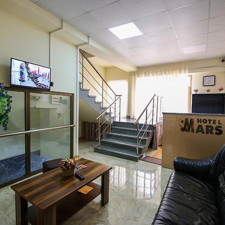 Hotel Mars Zugdidi Extérieur photo